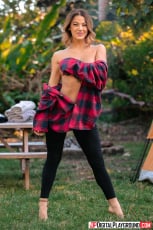 Evelin Stone - Camp Site Selfies | Picture (45)
