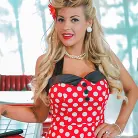 Kayla Kayden in 'The Milkman'