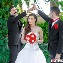 Wedding Belles Scene 2