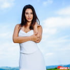 Ella Hughes in 'The Wedding Pact'