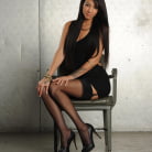 Esmi Lee in 'Shake Down'