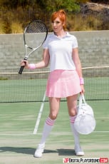 Lauren Phillips - Tennis Toes | Picture (1)