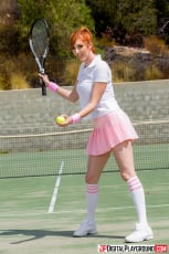 Lauren Phillips - Tennis Toes | Picture (5)